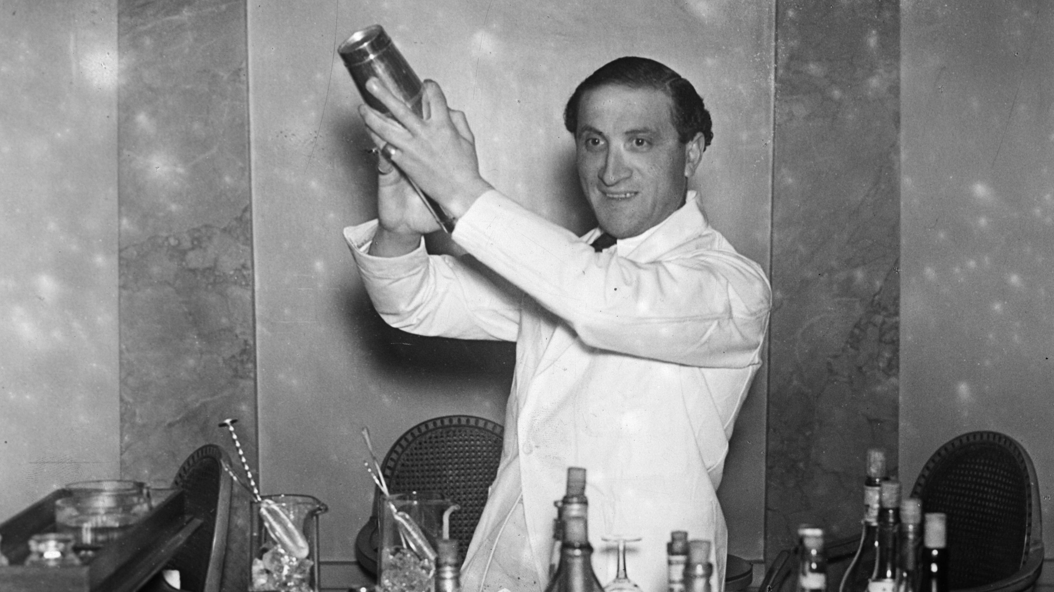 A Crash Course in Making Great Cocktails